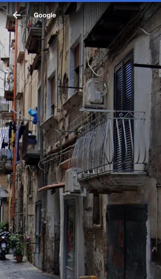 Smart's House Deluxe Spagnoli * Naples