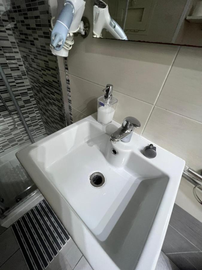 Smart's House Deluxe Spagnoli Apartment Neapel